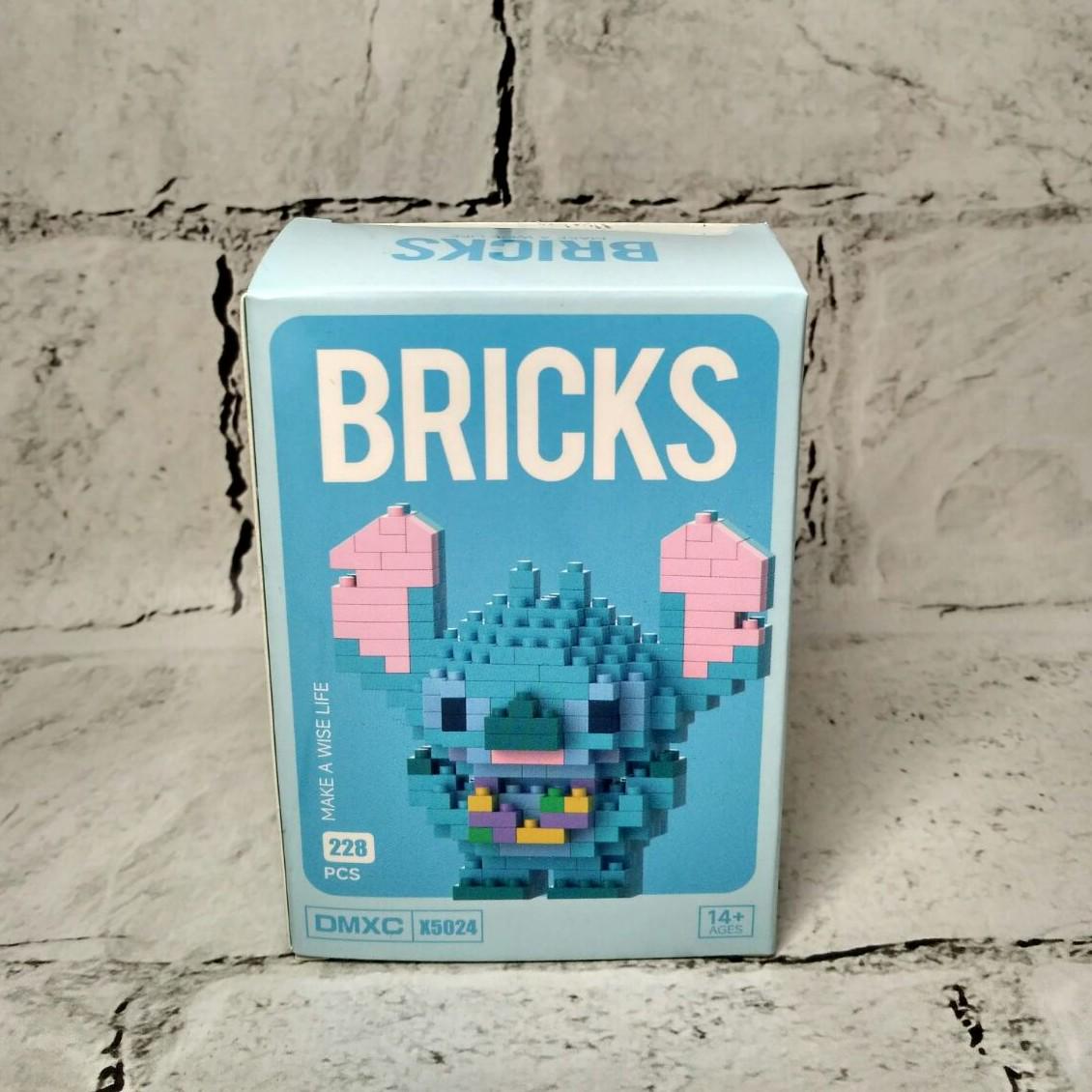 Конструктор фигурка BRICKS пиксели Стич 228 деталей (X5024) Конструктор фигурка BRICKS пиксели Стич 228 деталей (X5024)