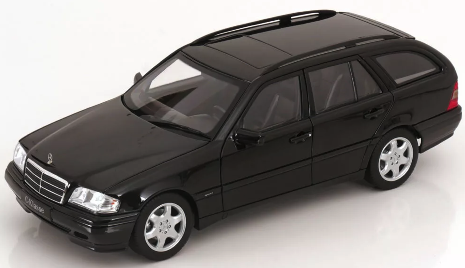 Модель автомобіля Norev Mercedes-Benz C-Class S202 T-Model 1:18 Black Metallic (183387)