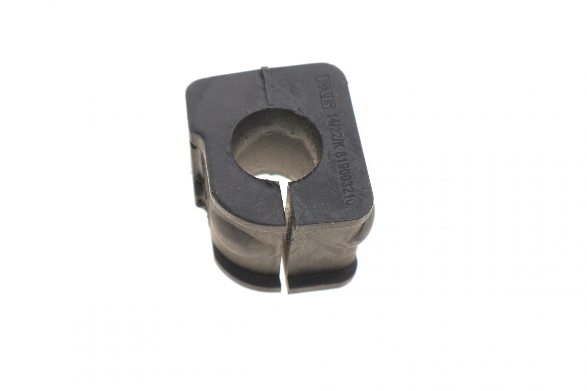 Втулка переднего стабилизатора FAG VW Passat-97 d 22 мм L (819 0032 10)