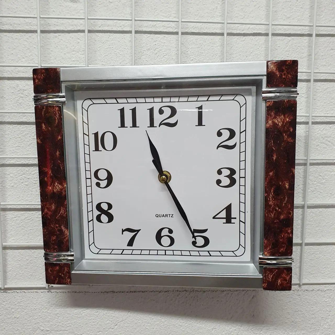 Часы настенные Quartz 226 Brown
