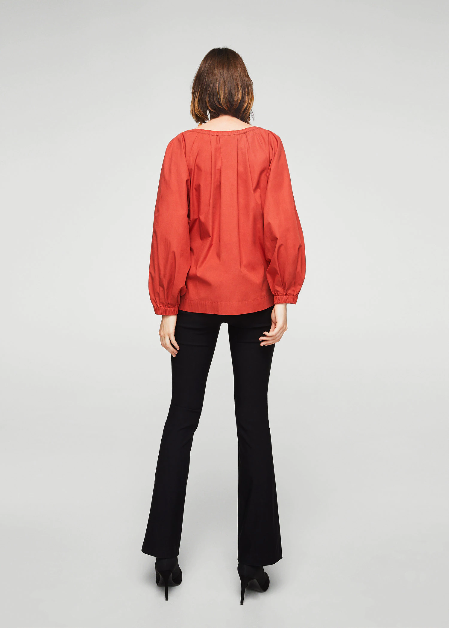 Блузка Mango M Темно-пурпурный (2000000829029) - фото 3 Блузка Mango M Темно-пурпурный (2000000829029) - фото 3