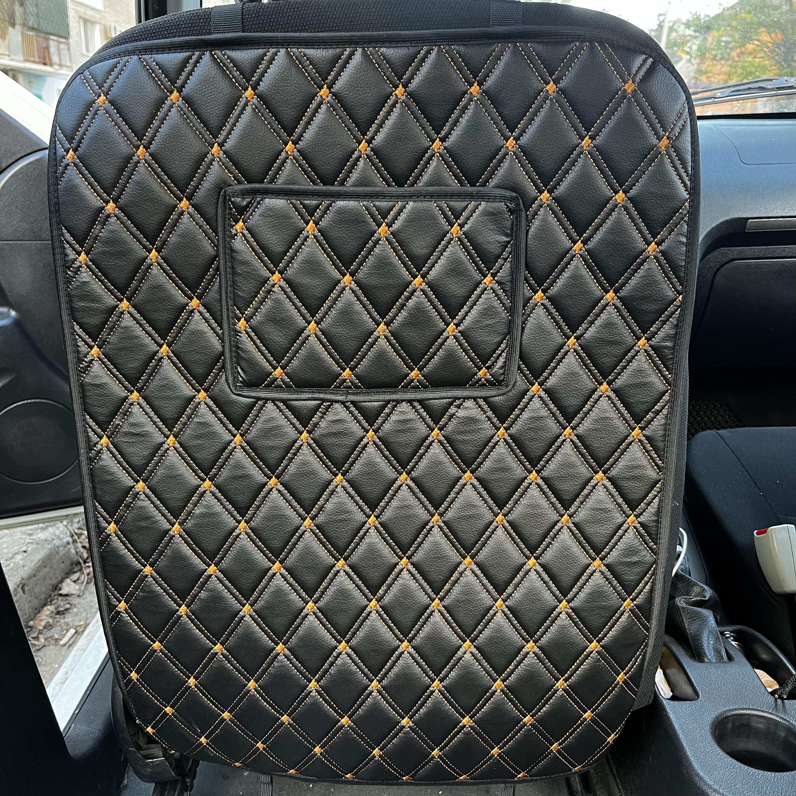Накидка защитная на спинку сиденья автомобиля от грязных ног из эко-кожи 60x45 см Черный с желтым (29882952) - фото 1