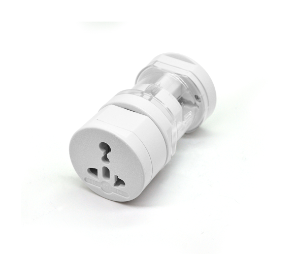 Сетевой пееходник VOLTRONIC 4в1 240V 10A 2,2kW White (YT-AAEP-4/1W)