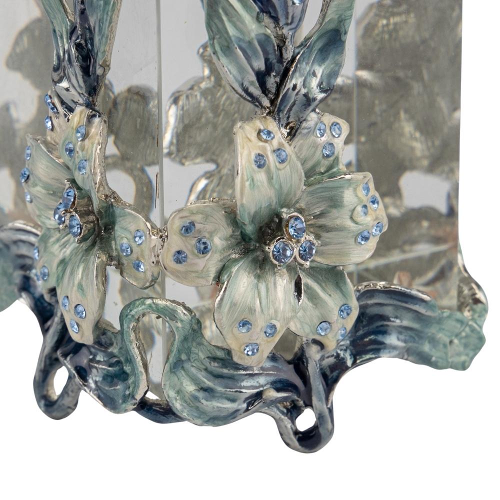 Декоративний свічник для інтер'єру з металевими квітами скляний 5х5х9 см Срібло (147-81-007MB) - фото 4