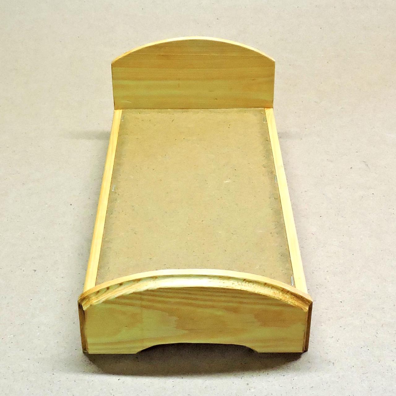 Кровать для кукол из дерева Аврора Карри (КРТ-000602) - фото 6 Кровать для кукол из дерева Аврора Карри (КРТ-000602) - фото 6