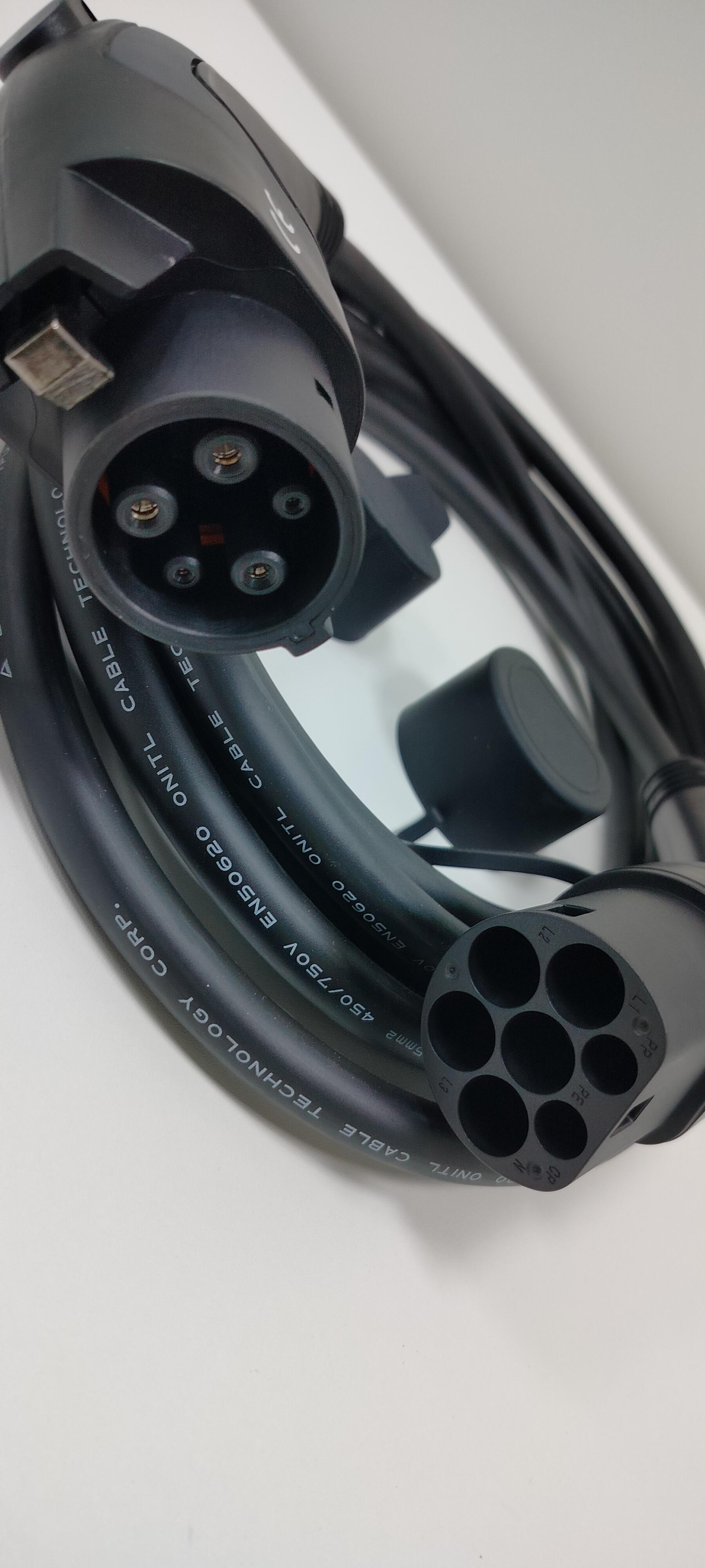 Зарядный кабель для электромобилей BENY Type2-Тype1 7 кВт (BСG-B32-SL2-EE Є) - фото 4 Зарядный кабель для электромобилей BENY Type2-Тype1 7 кВт (BСG-B32-SL2-EE Є) - фото 4