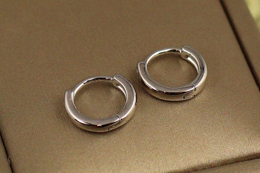 Серьги Xuping Jewelry гладкие кольца с округлыми краями 1 см Серебристый (33550380)