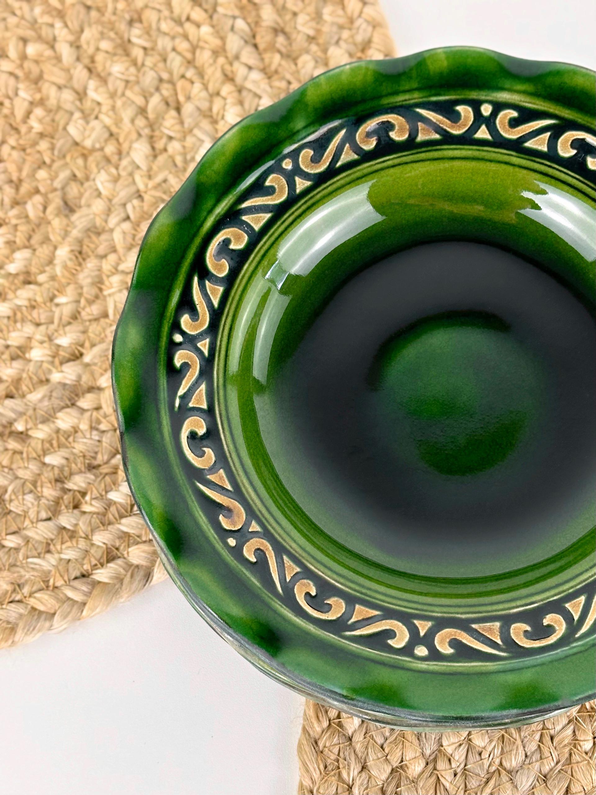 Набір глибоких глиняних тарілок Гражда 20 см х 6 шт. Коричневий (17019-19) - фото 4 Набір глибоких глиняних тарілок Гражда 20 см х 6 шт. Коричневий (17019-19) - фото 4