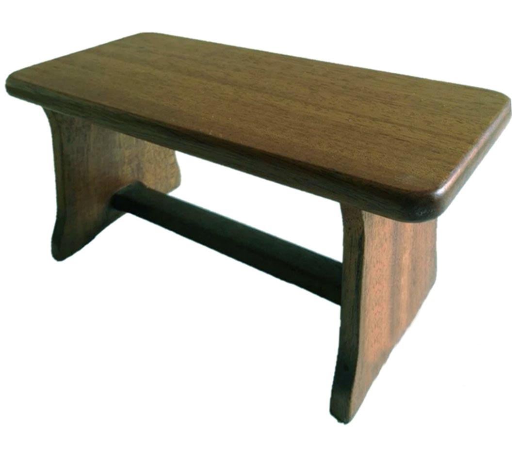 Стульчик из дерева Саксагань Мускат (ТАБ-009407)