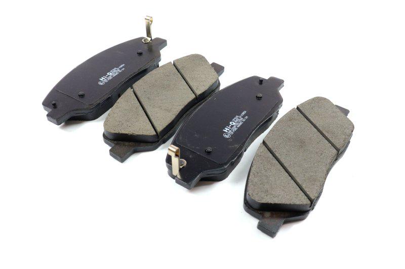 Колодки тормозные дисковые Hyundai Genesis 3.3 3.8 4.6 07-передние (SANGSIN SP1246)