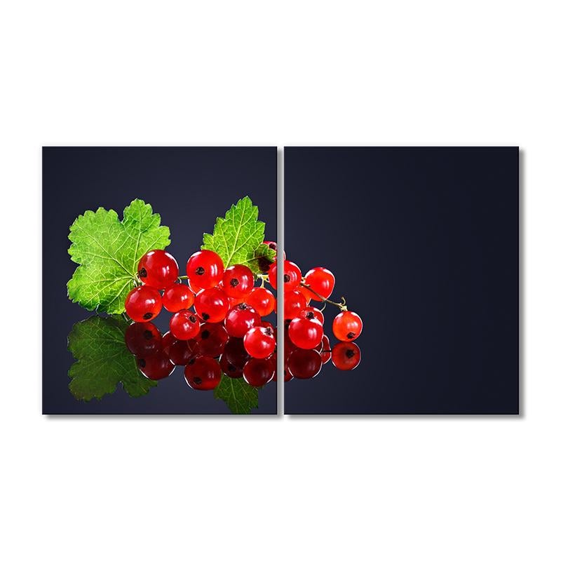Картина модульная Ветка спелой красной смородины 2 модуля 120x180 см
