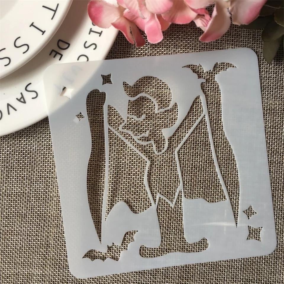 Трафарет для Хэллоуина Фокусник 13х13 см Серый (7615/35)