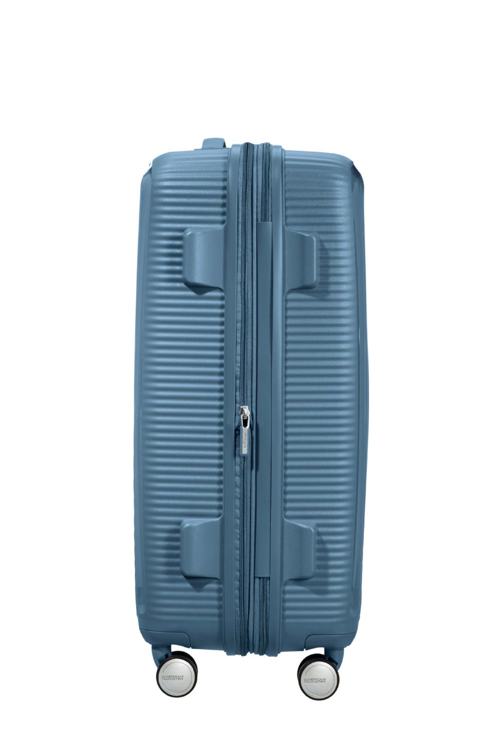 Чемодан American Tourister Soundbox 67х56,75х29/32 см Голубой (32G/51002) - фото 6