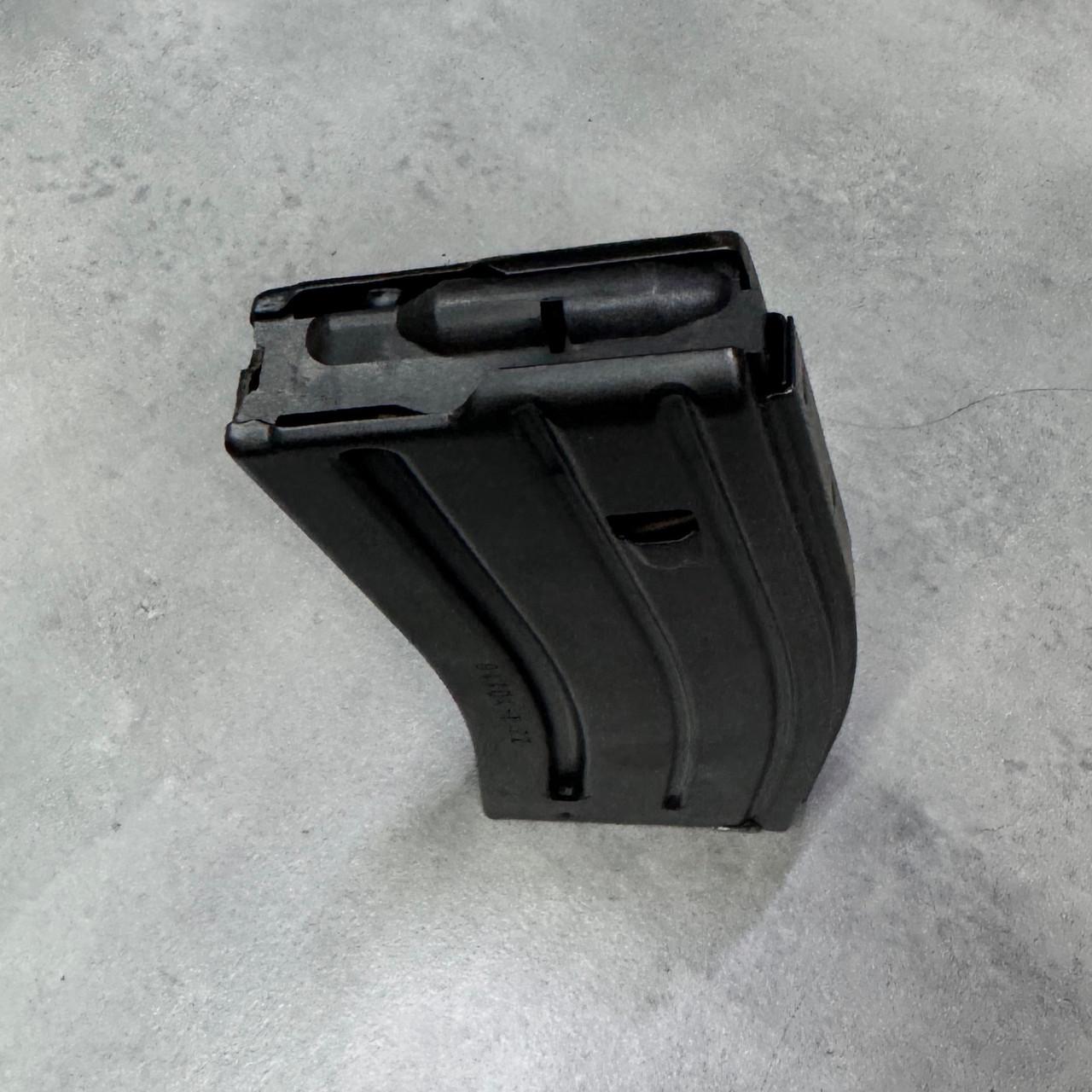 Магазин металевий на 30 патронів 5,56х45 NATO 223 Rem для AR15/M4/M16 Чорний (246942) - фото 7 Магазин металевий на 30 патронів 5,56х45 NATO 223 Rem для AR15/M4/M16 Чорний (246942) - фото 7