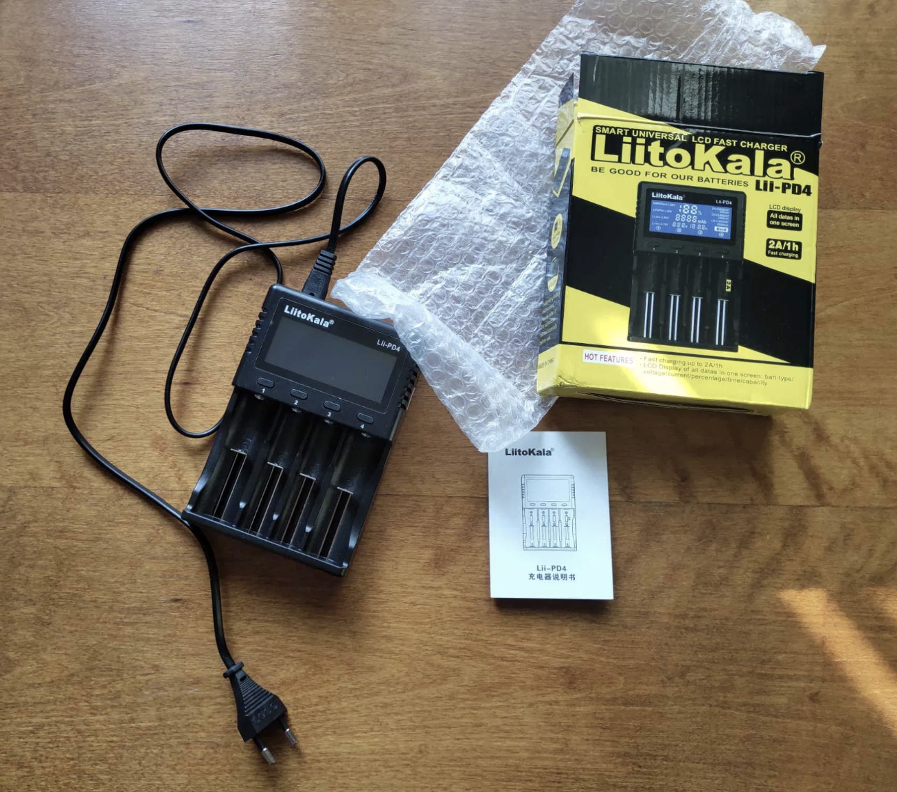 Зарядное устройство Kayfovo для аккумуляторных батарей АА/AAA с быстрой зарядкой LCD дисплеем Liitokala PD4 (28927) - фото 6 Зарядное устройство Kayfovo для аккумуляторных батарей АА/AAA с быстрой зарядкой LCD дисплеем Liitokala PD4 (28927) - фото 6