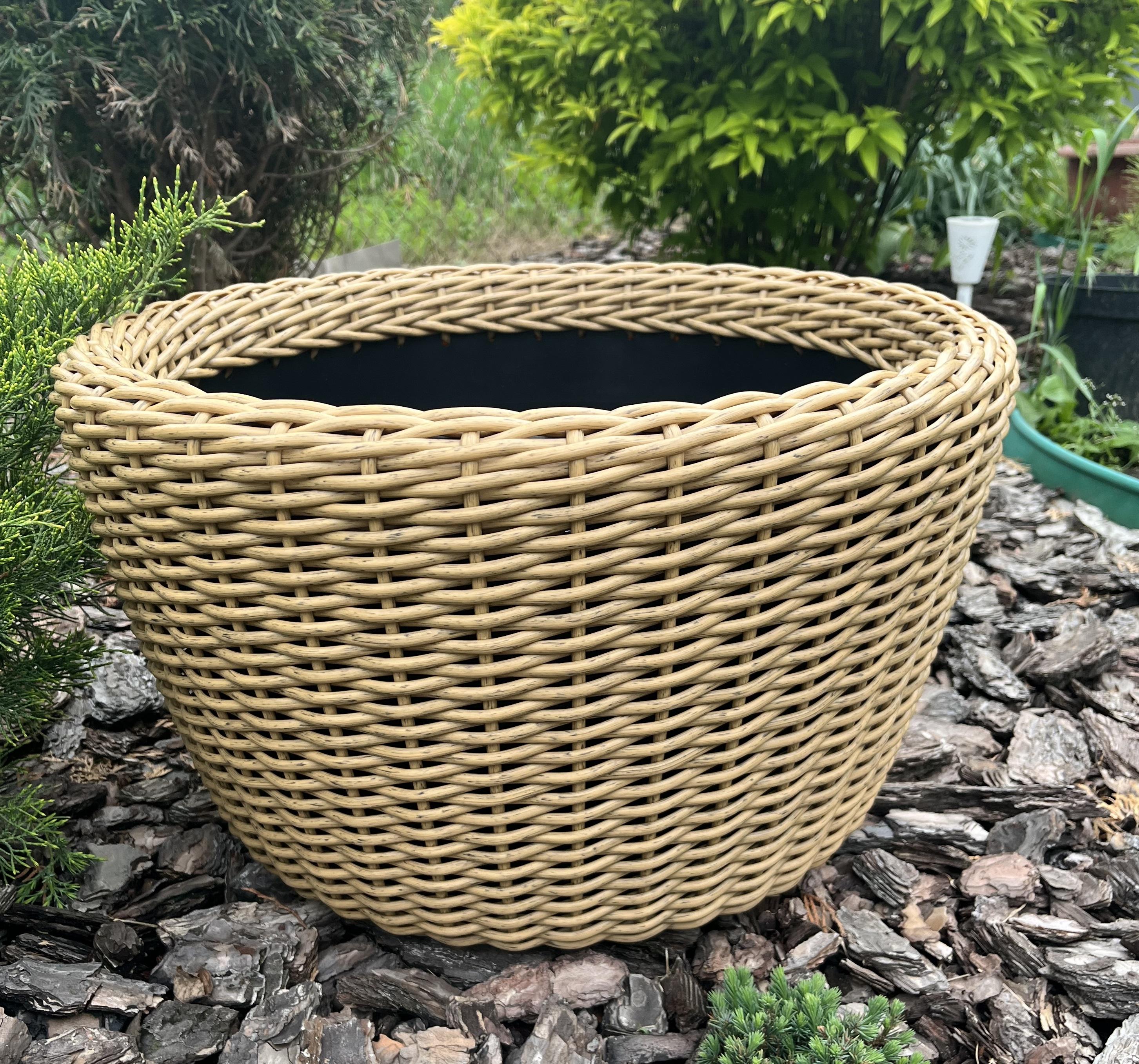 Кашпо для квітів зі штучного ротанга 45 л Дерево (27922390) - фото 1 Кашпо для квітів зі штучного ротанга 45 л Дерево (27922390) - фото 1