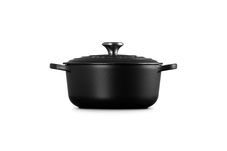 Кастрюля Le Creuset Signature 2,4 л с крышкой матовая Черный (21177200002430) - фото 3