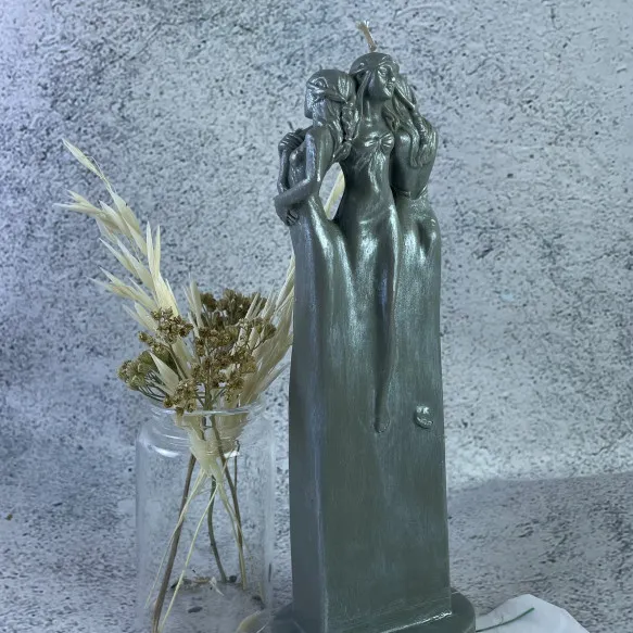 Свеча восковая Три сестры Серый (1089)