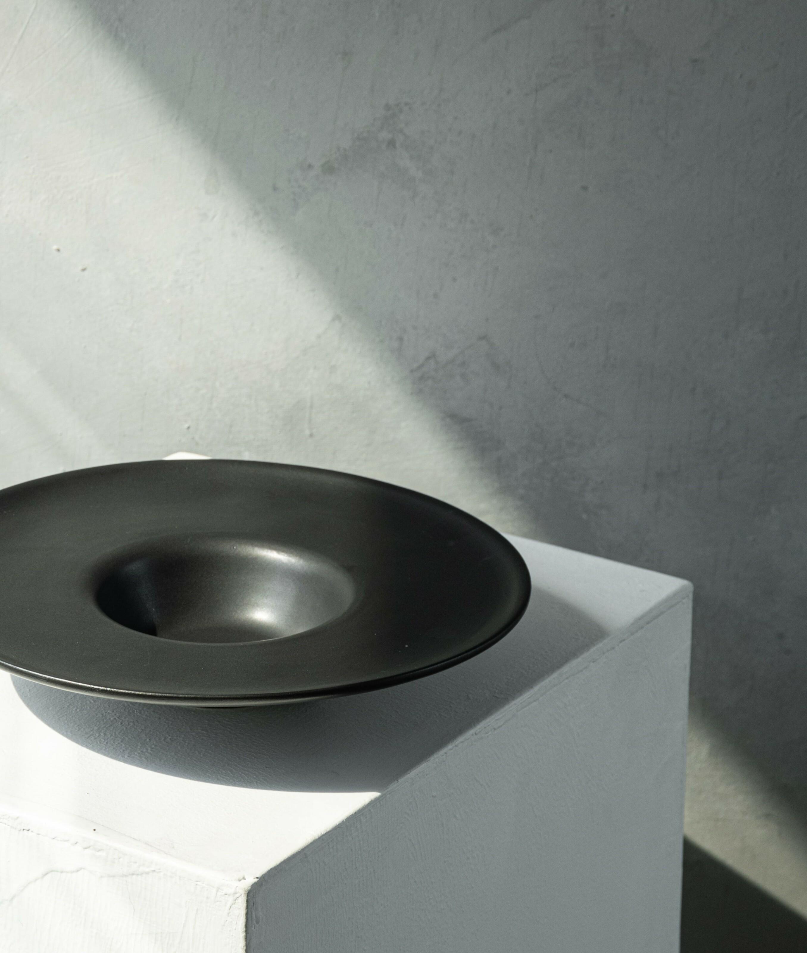 Тарілка для пасти Dovbysh Porcelain Win 29,5 см Чорний (100063) - фото 2