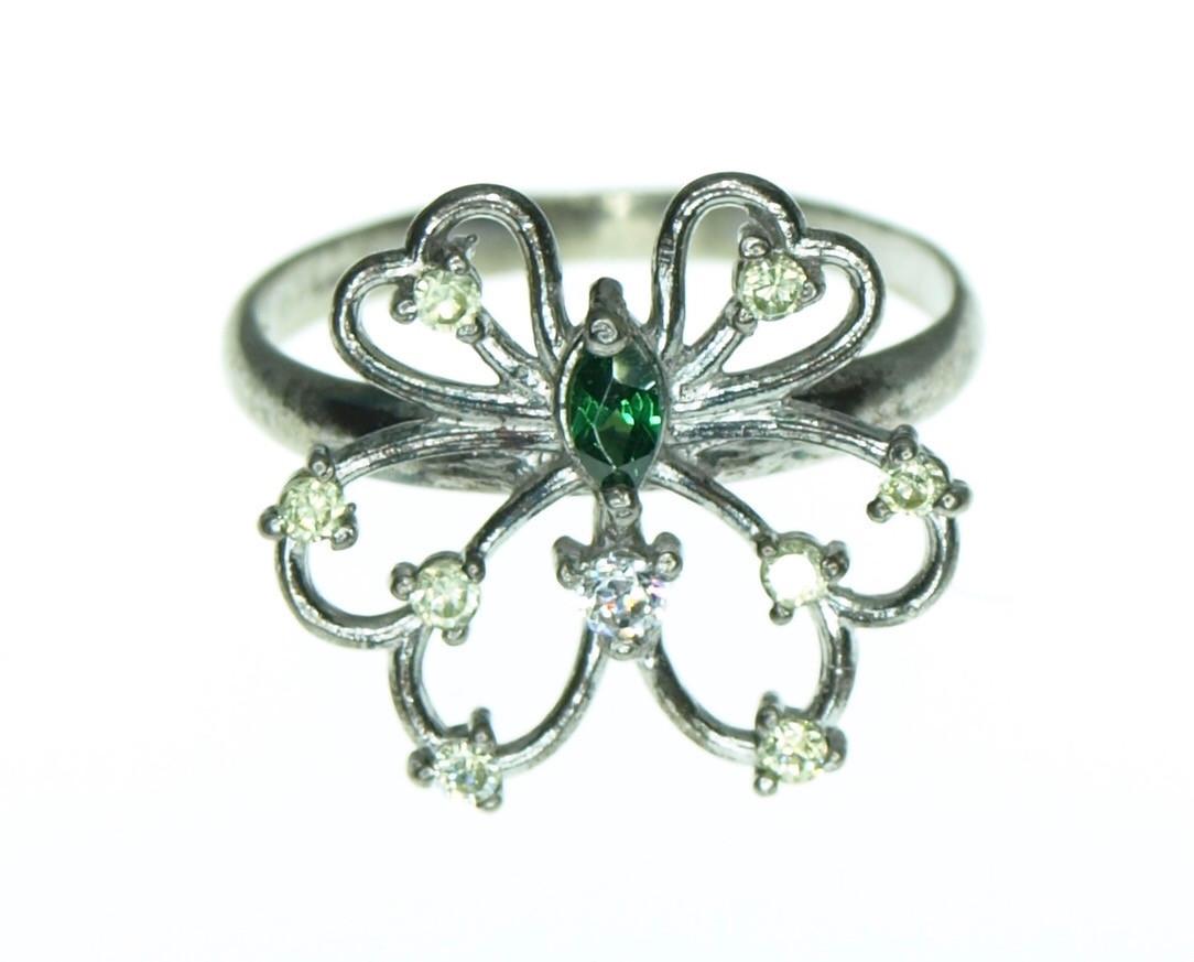 Кольцо из серебра с фианитом р. 16 (2101600278)