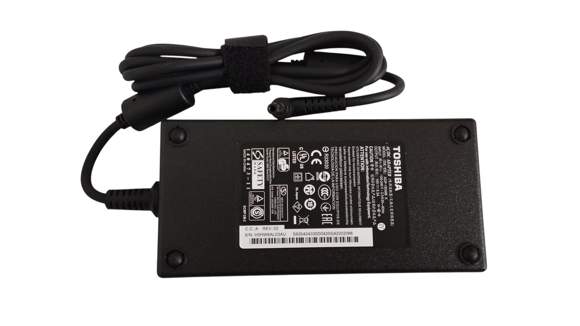 Блок питания для ноутбука Toshiba ADP-601XH 180W 19V 9,5A 5,5x2,5 мм (011312)