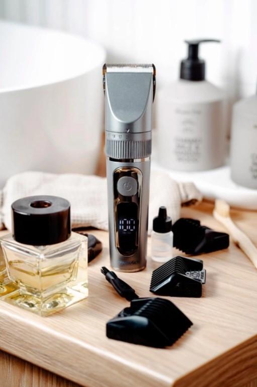 Машинка аккумуляторная для стрижки волос Mesko MS 2843 USB с 4 насадками Серебристый (598090) - фото 7 Машинка аккумуляторная для стрижки волос Mesko MS 2843 USB с 4 насадками Серебристый (598090) - фото 7