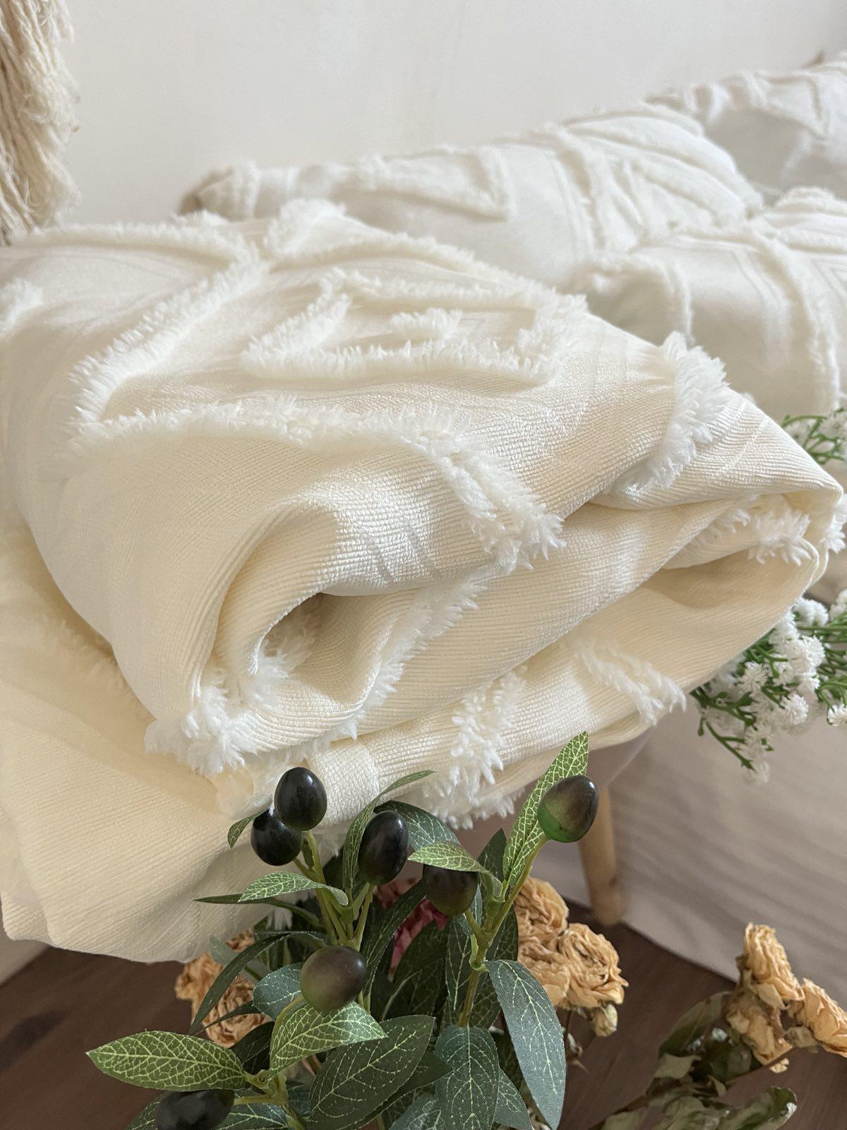 Покрывало ZEINTEX SCANDI 210х230 см Молочный (25248892) - фото 2 Покрывало ZEINTEX SCANDI 210х230 см Молочный (25248892) - фото 2