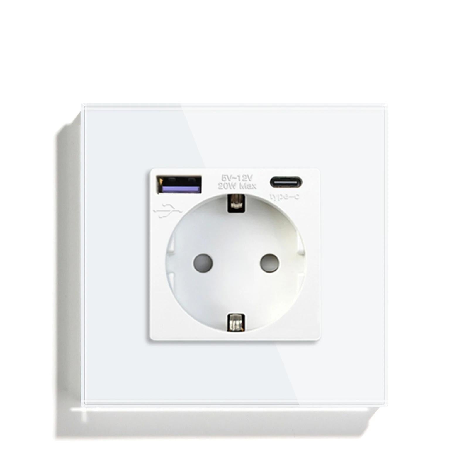 Розетка настенная LUXION с USB A+C 20Вт с заземлением сенсорная/ 250В 16А стеклянная рамка Белый (LX-GAC-WT)