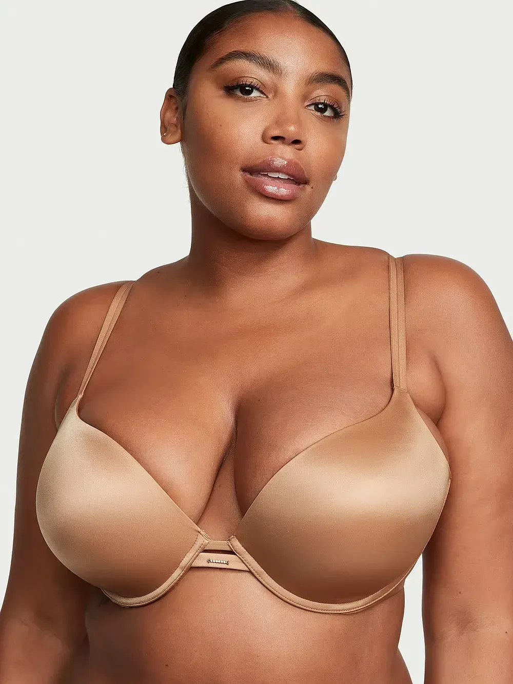 Бюстгальтер з пуш ап Victoria's Secret Very Sexy Smooth Push-Up Bra 70B Бежевий (25485152)