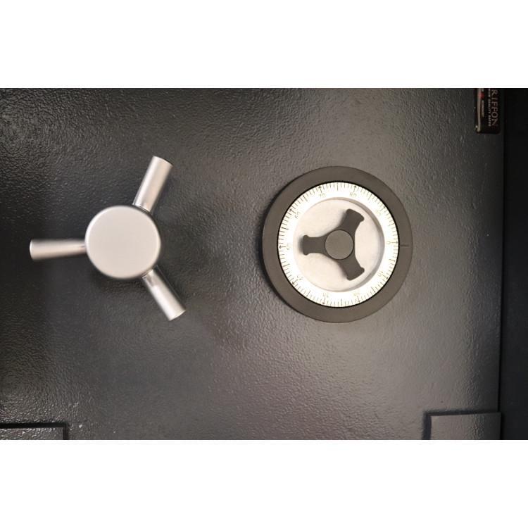 Сейф встроенный в пол Griffon FB.3440.C (29190075) - фото 8 Сейф встроенный в пол Griffon FB.3440.C (29190075) - фото 8