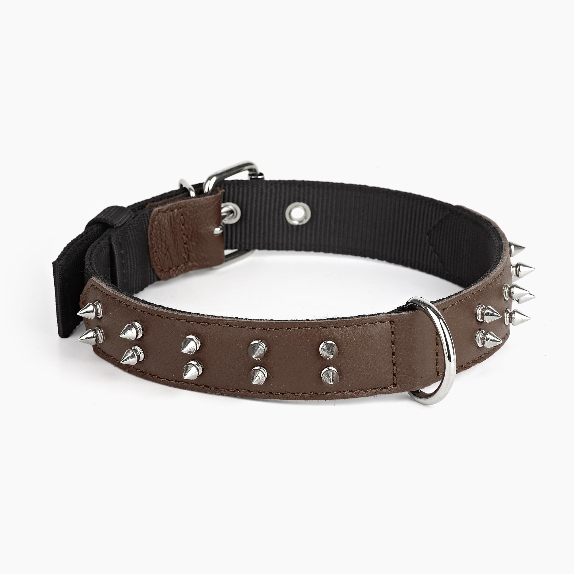 Ошейник KareLine и натуральной кожи с шипами 35 мм 410-510 мм (6606/12) Ошейник KareLine и натуральной кожи с шипами 35 мм 410-510 мм (6606/12)