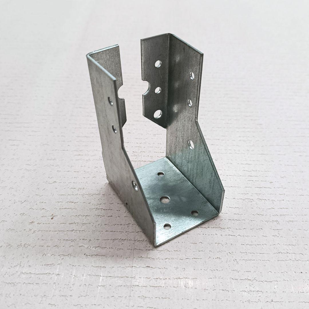 Наконечник балки UKRFIX внутренний 51х105х70 мм 10 шт./уп (125-10)