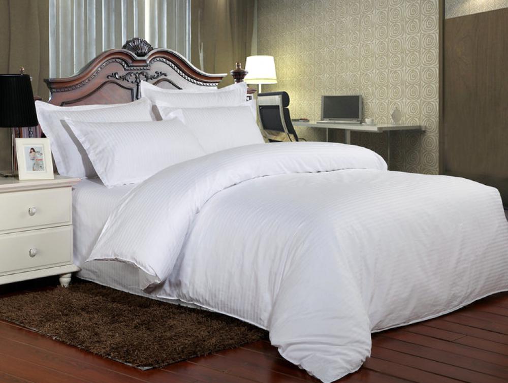 Комплект постельного белья Premium 1/1 см полуторный сатин White