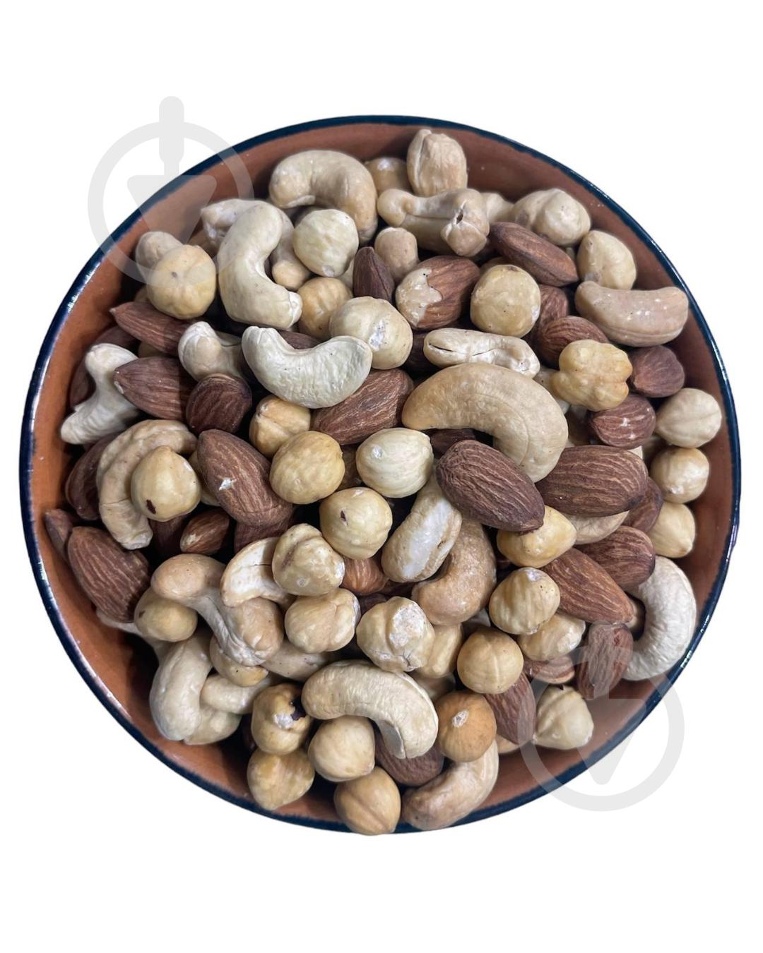 Микс из жаренных орехов 200 г (1144)