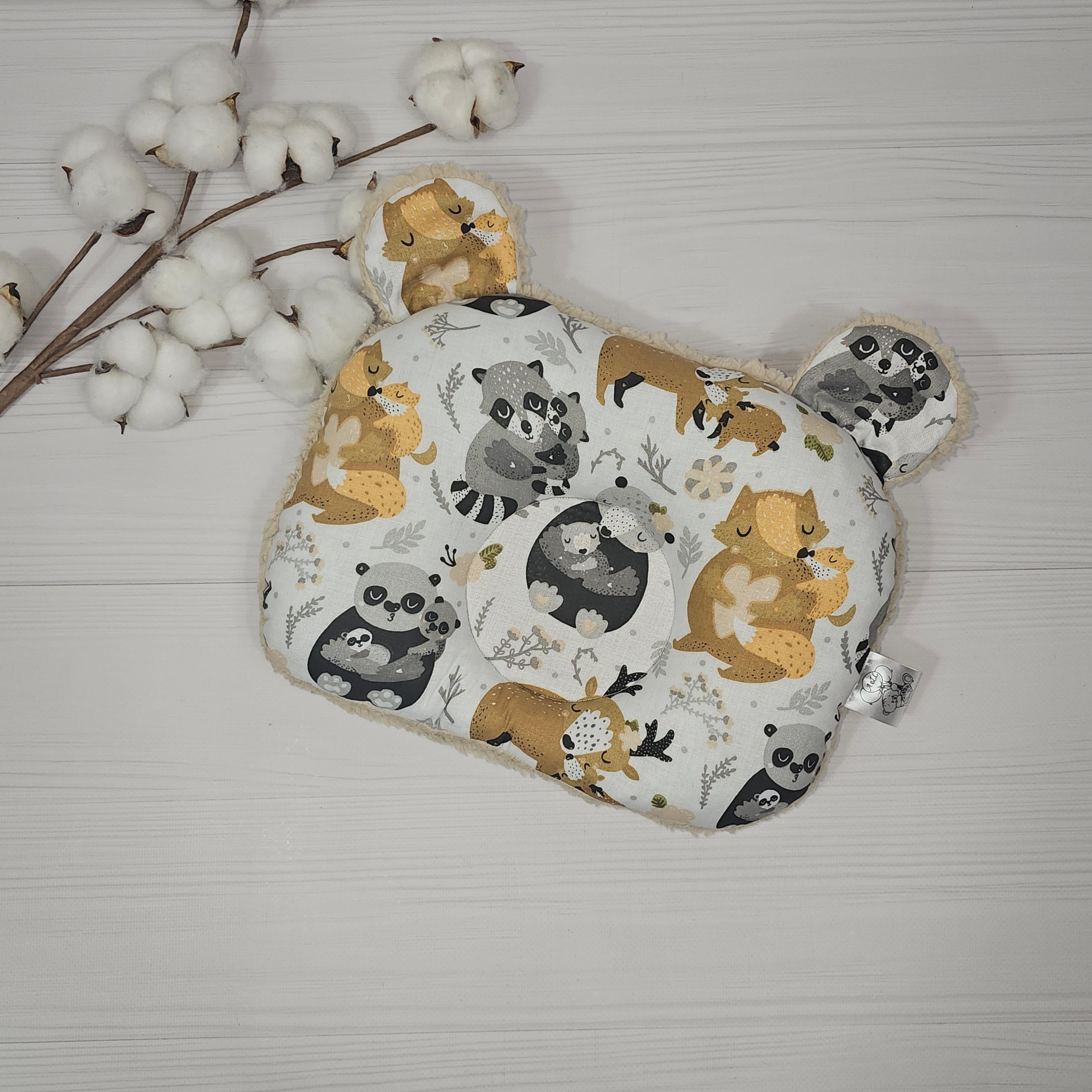 Подушка ортопедическая для новорожденных a.l.babybox Мамины объятия/Бежевый Тедди 24x32 см (38382174) Подушка ортопедическая для новорожденных a.l.babybox Мамины объятия/Бежевый Тедди 24x32 см (38382174)