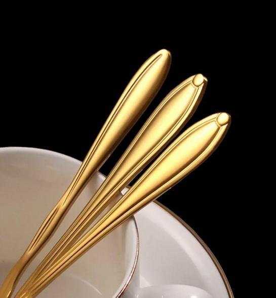 Набор фигурных десертных ложек с длинной ручкой 6 шт. Золотистый (2464734080) - фото 7 Набор фигурных десертных ложек с длинной ручкой 6 шт. Золотистый (2464734080) - фото 7