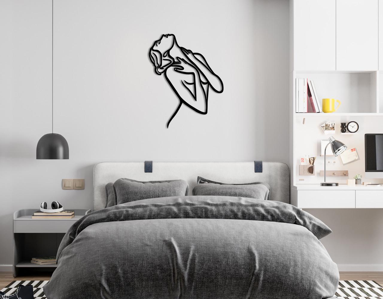 Панно на стену из дерева декоративное Upwood Decor Girl Features 31,8x25 см Black (1525836946)