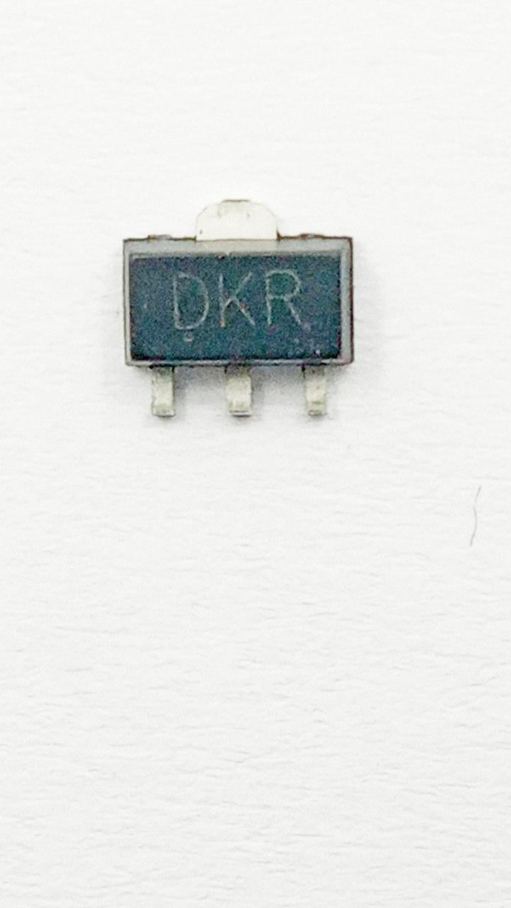 Транзистор 2SC4672 RANGE 180-390 npn 50V 2A sot-89 (02463)