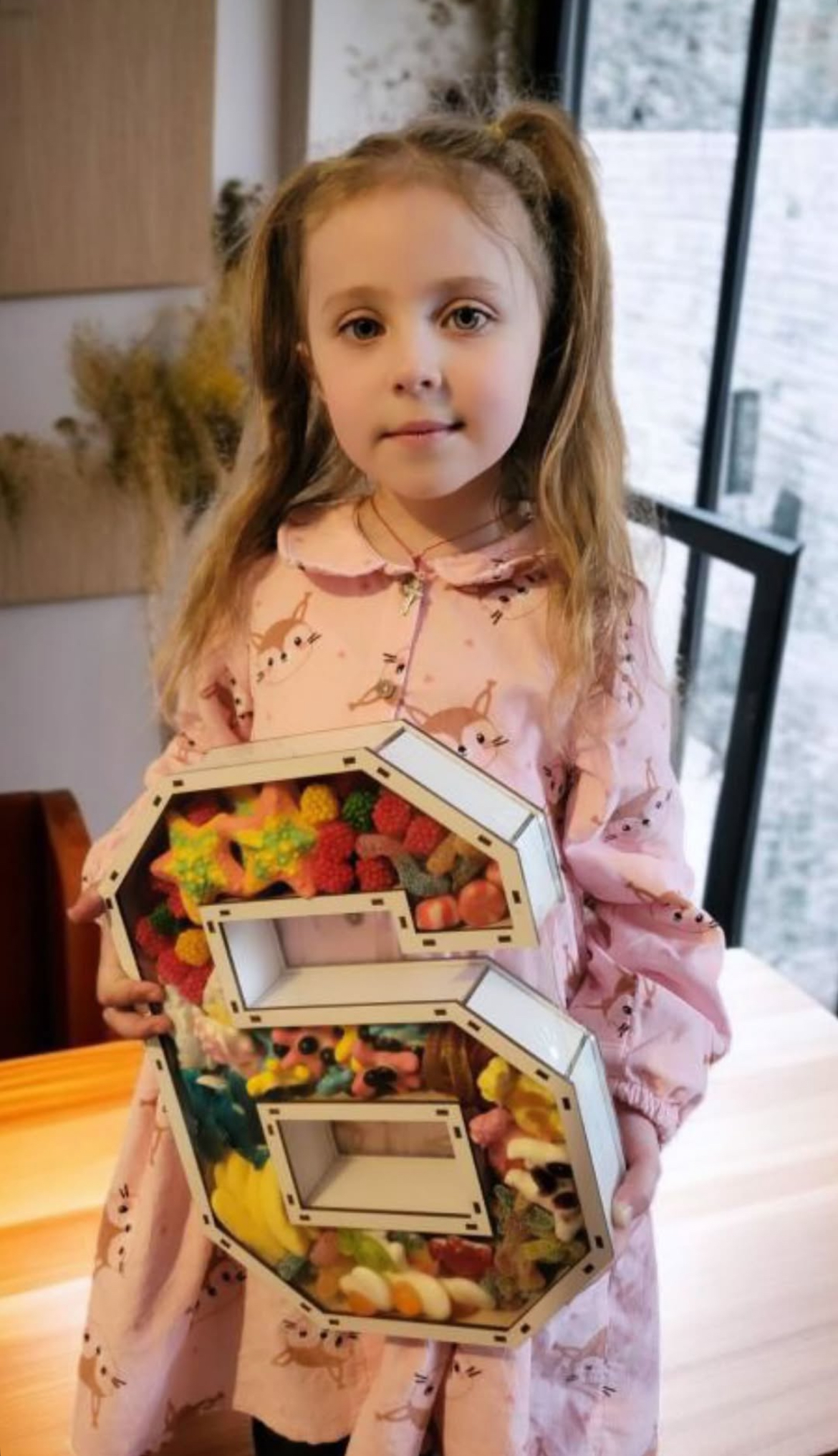 Подарунковий бокс солодкий Цифра 6 з желе (2509699299) - фото 3 Подарунковий бокс солодкий Цифра 6 з желе (2509699299) - фото 3