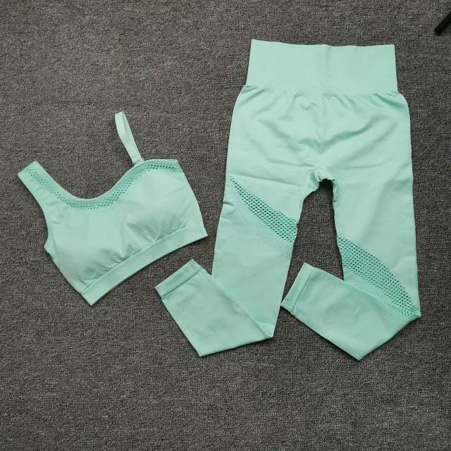 Костюм спортивный с перфорацией без пуш-ап топ/леггинсы S Мятный (IK07S)