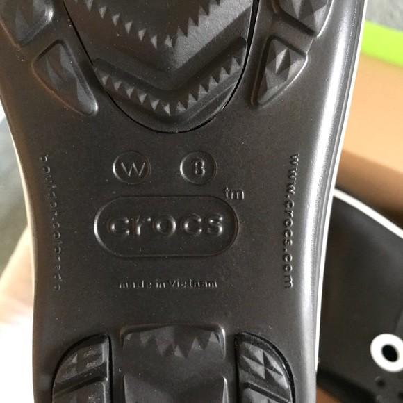 Чоботи гумові жіночі Crocs Women’s Jaunt Shorty Boot р. 42/43 Black (26585769) - фото 12