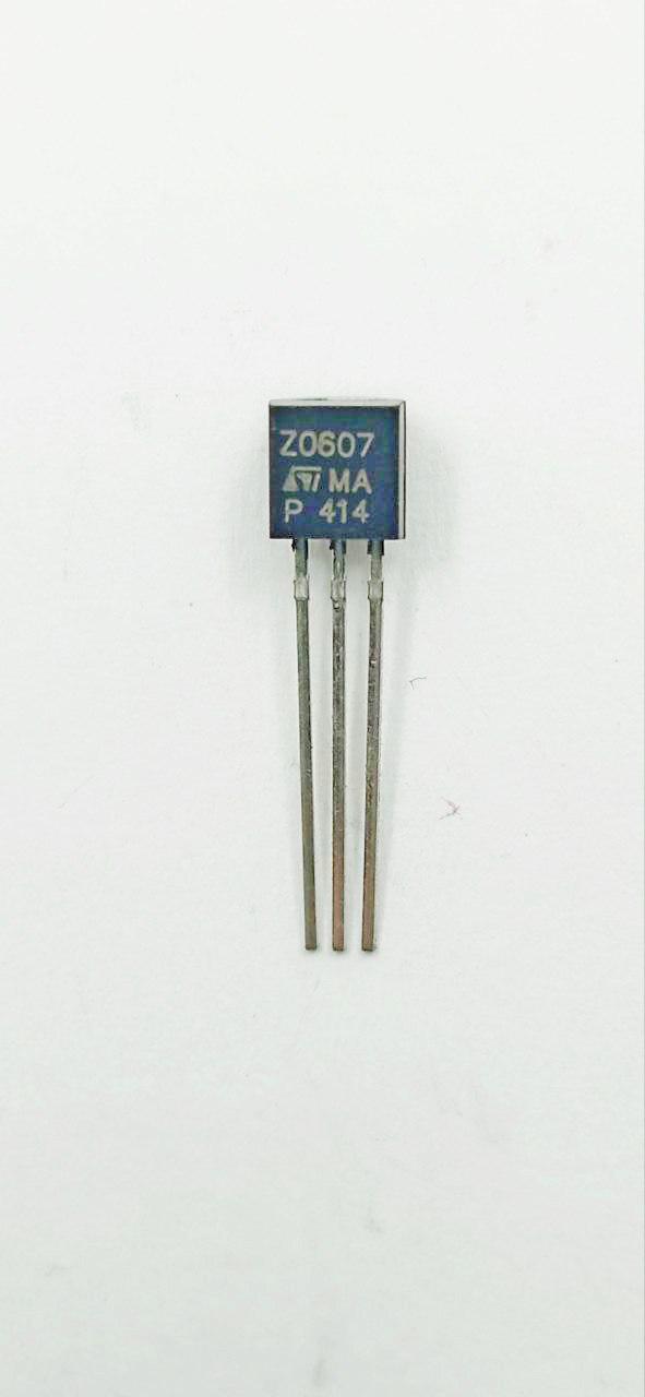 Сімістор Z0607 0 8A 600V TO-92 (05360)