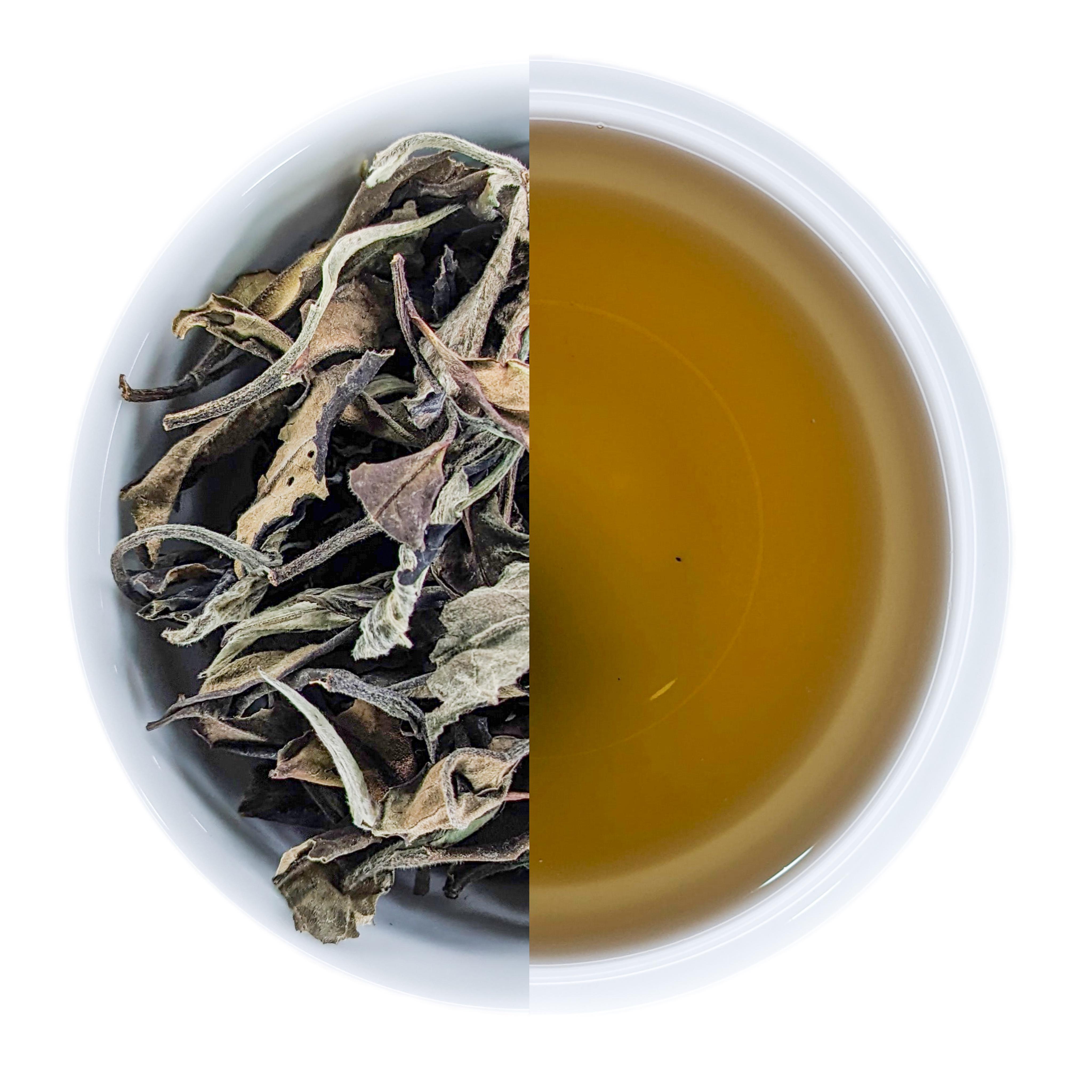 Чай пуэр белый россыпной YUME Юе Гуан Бай 50 г (1581-50гр) Чай пуэр белый россыпной YUME Юе Гуан Бай 50 г (1581-50гр)