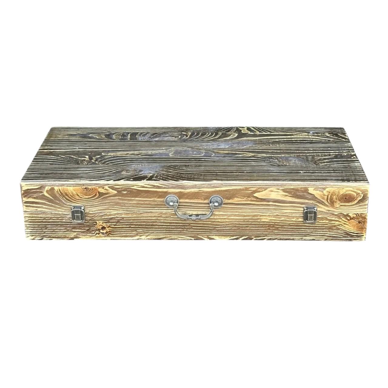 Подарунковий набір шампурів з аксесуарами Mzavod Магнат із нержавіючої сталі в дерев’яному кейсі 720x120x330 мм (136-17-1190910000852) - фото 2 Подарунковий набір шампурів з аксесуарами Mzavod Магнат із нержавіючої сталі в дерев’яному кейсі 720x120x330 мм (136-17-1190910000852) - фото 2