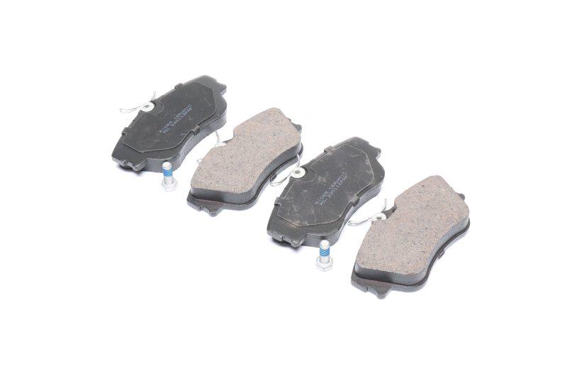 Колодки тормозные дисковые Ceramic Volkswagen Transporter T4 90-03 передние (RD.330112PRF RIDER)