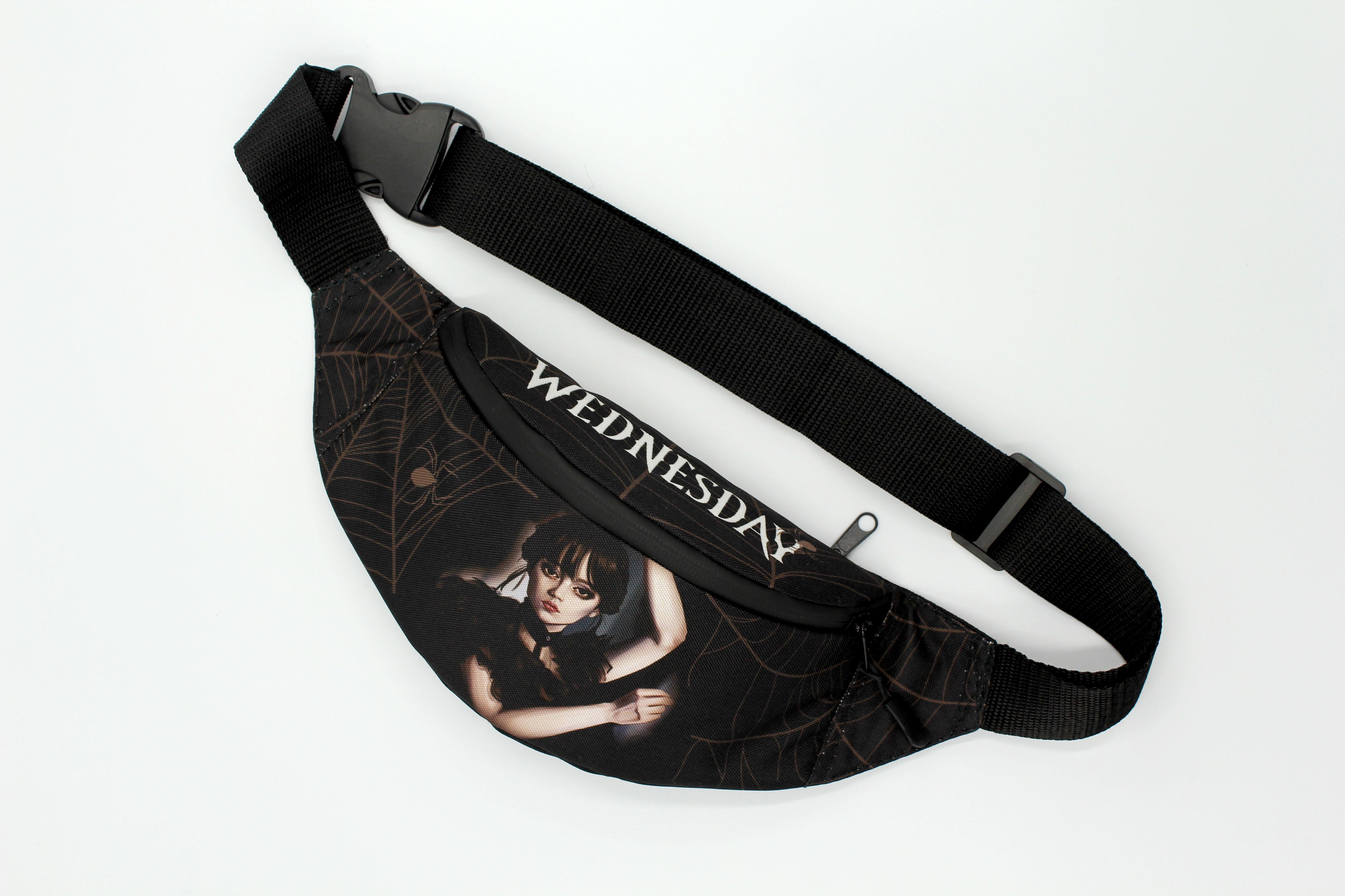 Сумка бананка Венздей Чорний (BM-005) - фото 1 Сумка бананка Венздей Чорний (BM-005) - фото 1