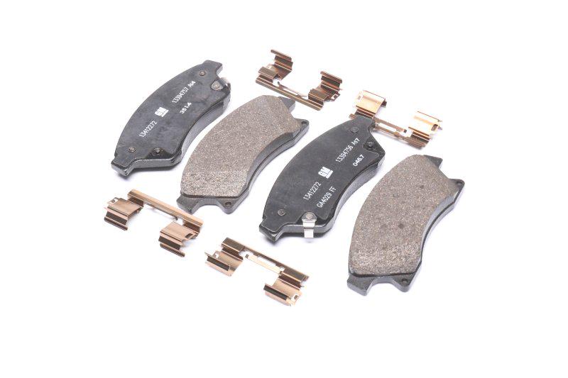 Тормозные колодки передние GM для Chevrolet/Daewoo Aveo cruze Korea (13412272) Тормозные колодки передние GM для Chevrolet/Daewoo Aveo cruze Korea (13412272)