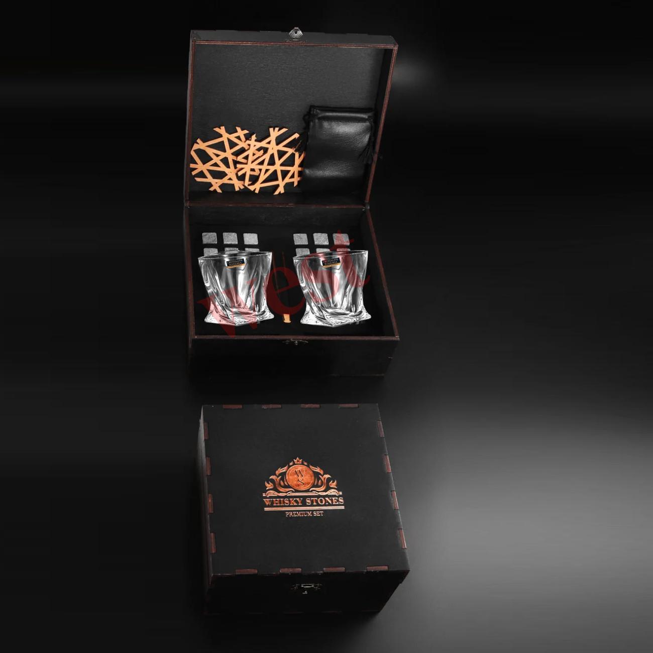 Набор стаканов Bohemia Quadro 340 мл 2 шт с камнями для виски - фото 2 Набор стаканов Bohemia Quadro 340 мл 2 шт с камнями для виски - фото 2