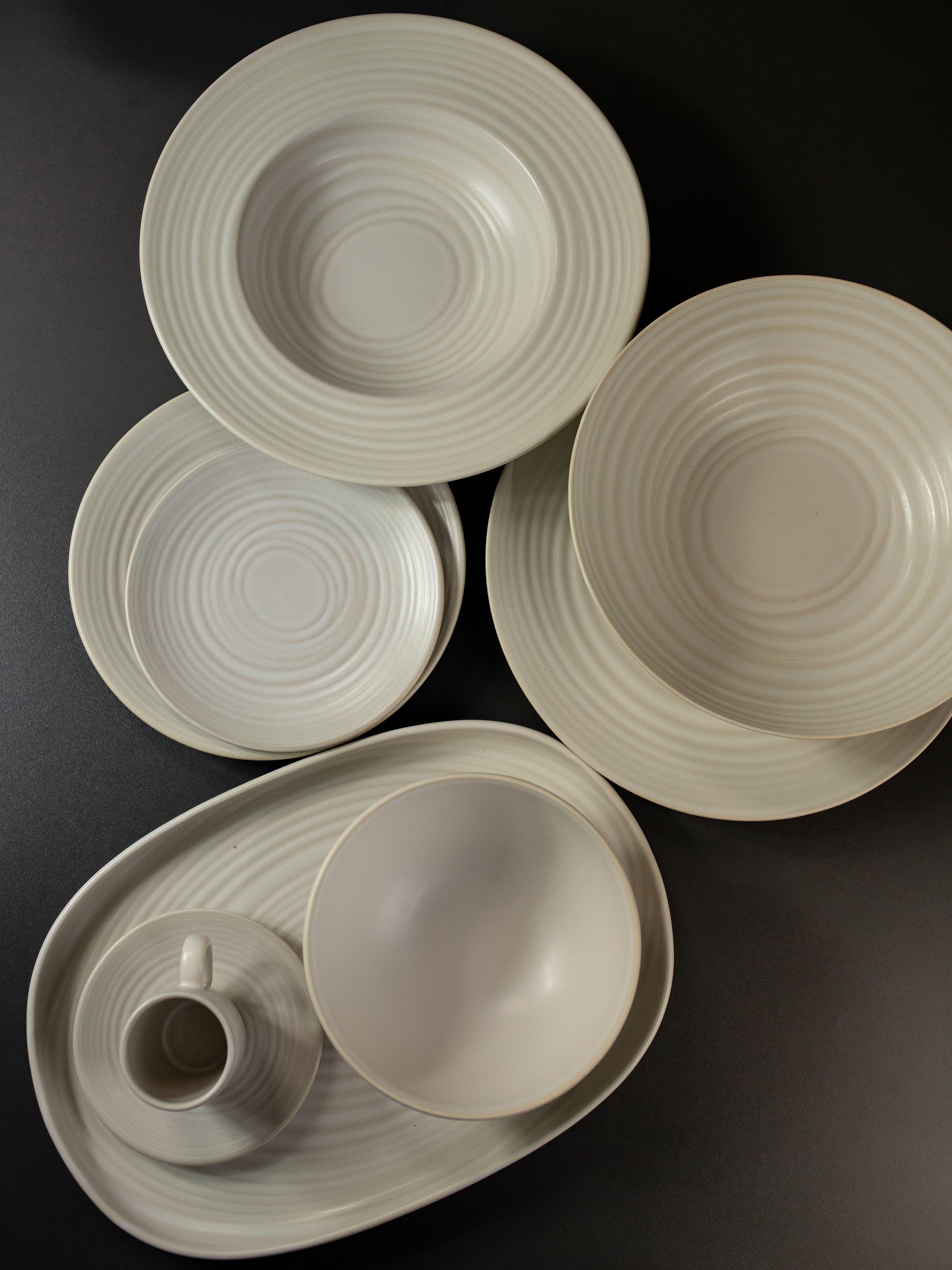 Тарілка плоска Mesa Chalk Café RT 17 см (FF0812000623) - фото 3 Тарілка плоска Mesa Chalk Café RT 17 см (FF0812000623) - фото 3