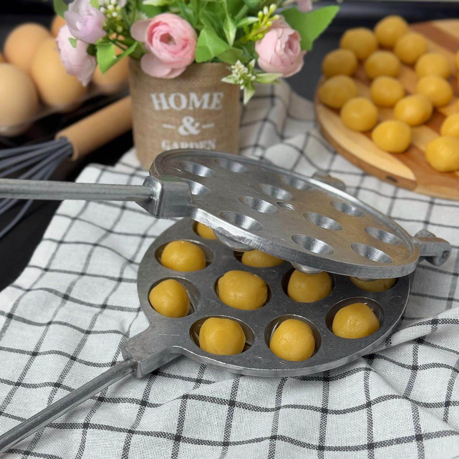 Форма для выпекания орешков ХЕАЗ на 12 половинок орехов со съемными ручками (87441) - фото 24 Форма для выпекания орешков ХЕАЗ на 12 половинок орехов со съемными ручками (87441) - фото 24